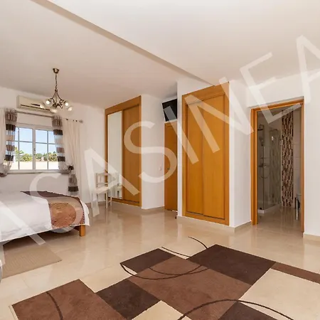 Casa Sinead Вилла