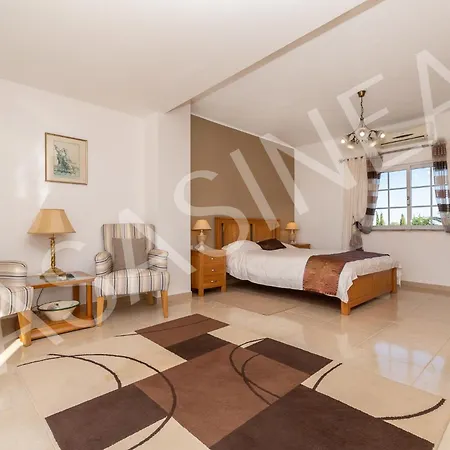 Casa Sinead Villa *